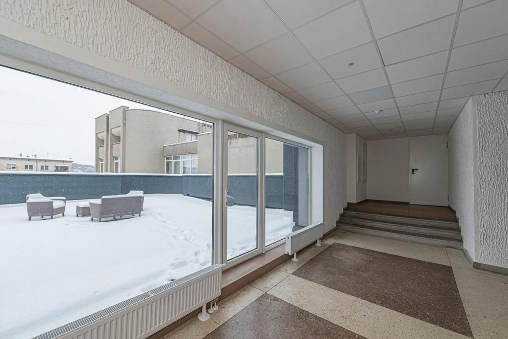 Lovely 1Bd Central Apartment By Hostlovers Kaunas Exteriör bild